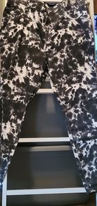 Cow print jeggings  XXL
